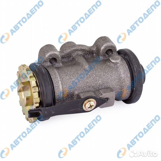 Рабочий тормозной цилиндр задний L isuzu ELF 19931