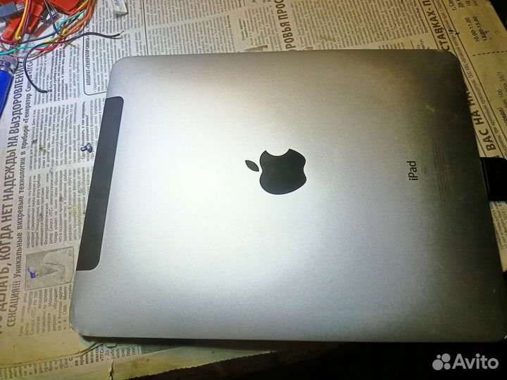 iPad 32 Gb, A1337, с сим на запчасти