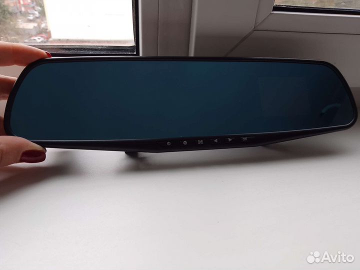 Авторегистратор зеркало