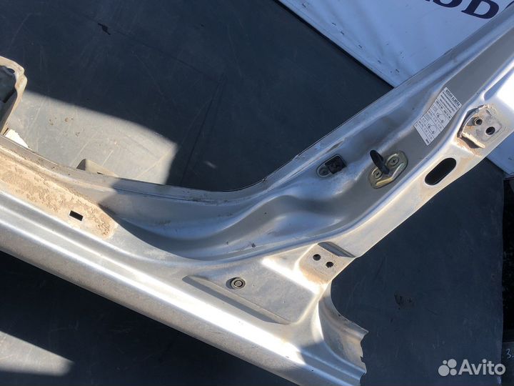 Левая стойка almera n16