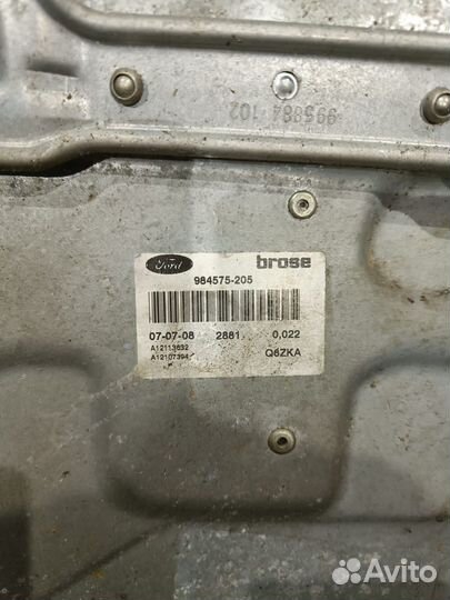 Стеклоподьемник передний левый Форд Фокус2