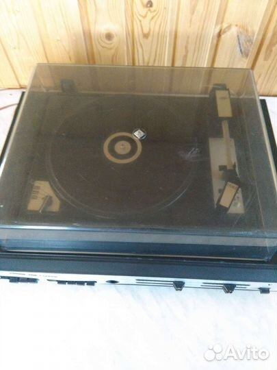 Проигроватил винила Рондо 206 стерео с колоннами