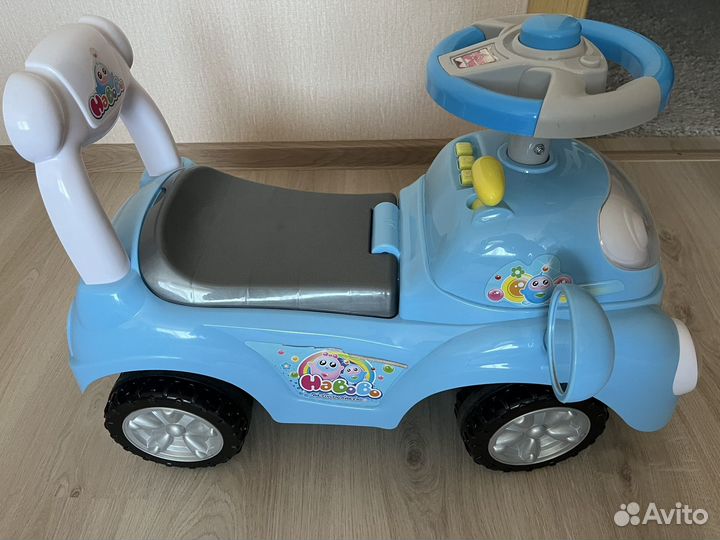 Машинка толокар