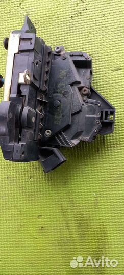 Замок задней правой двери форд, фокус 1