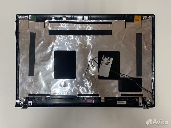 Крышка матрицы ноутбука samsung rv520