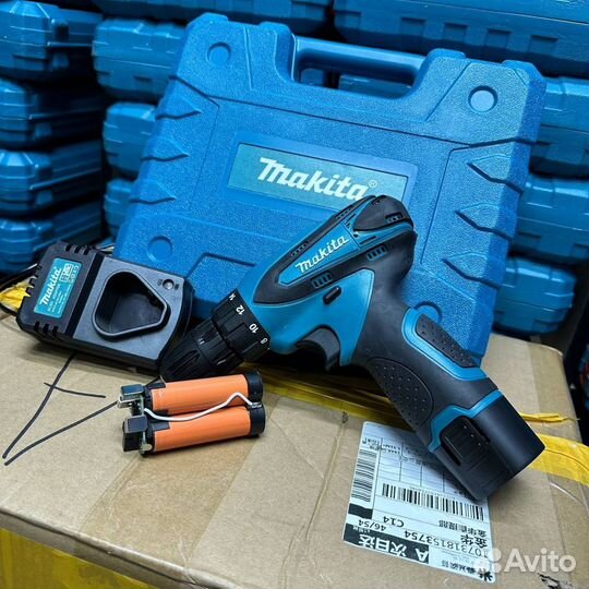 Шуруповерт makita 12v с набором бит