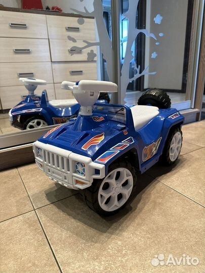 Машинка каталка толокар джип