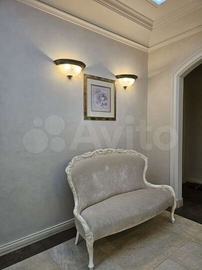 4-к. квартира, 325 м², 2/6 эт.