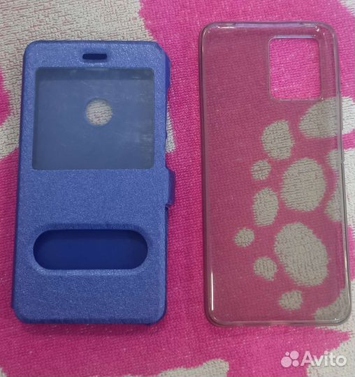 Чехлы на телефон