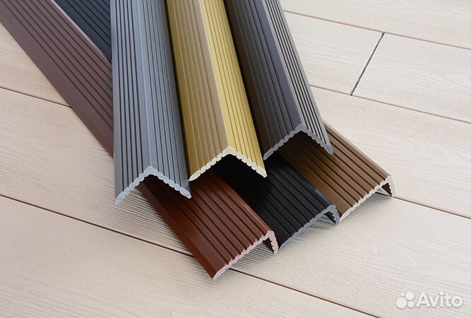 Уголок из дпк