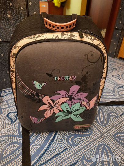 Рюкзак ортопедический Hummingbird школьный, ранец