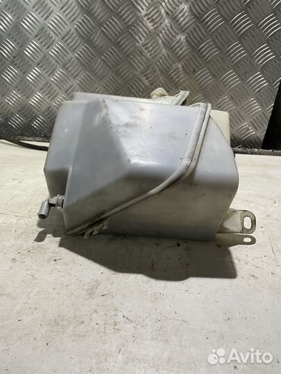 Бачок омывателя Land Rover Range Rover 3