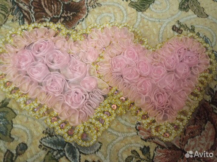 Салфетка для свадебных колец и интерьера