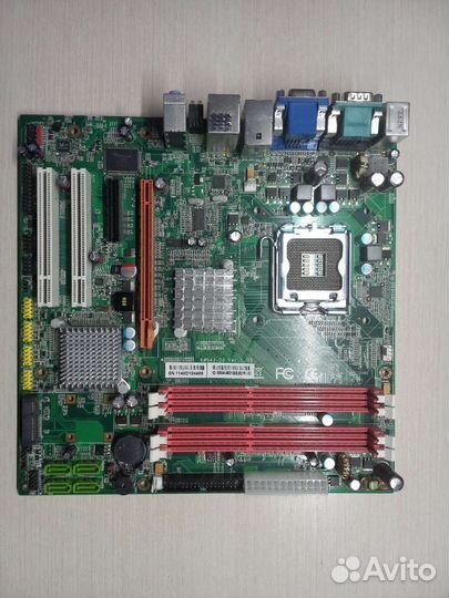 Материнская плата на сокете LGA 775