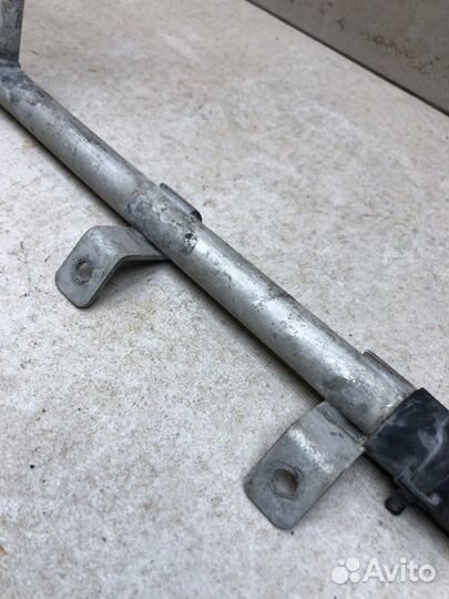 Трубка охлаждения железная Jaguar X-Type 2 2003