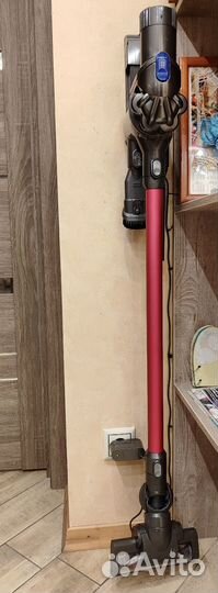 Вертикальный беспроводной пылесос dyson DC45 бу