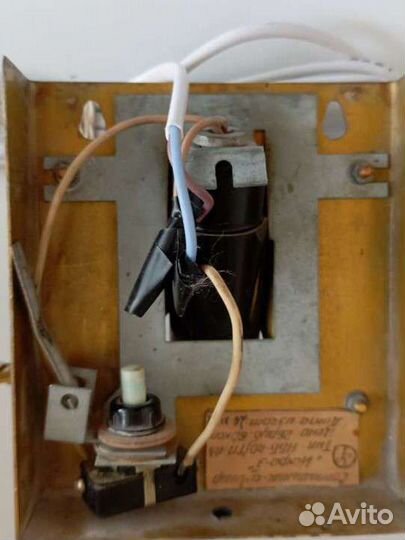 Настенный светильник бра