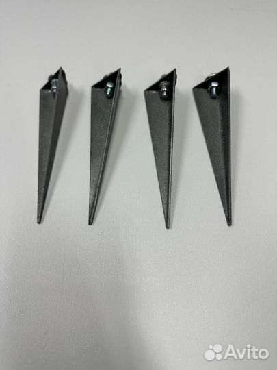 Уличный наземный фонарь для загородного дома