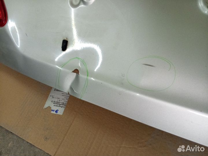 Крышка багажника Toyota premio