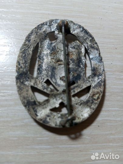 Знак в серебре