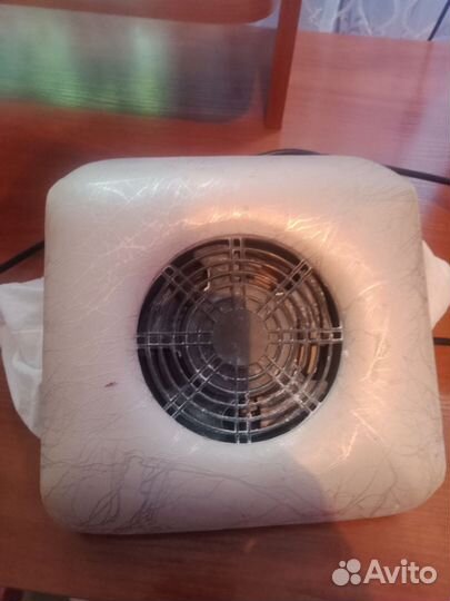 Пылесос для маникюра