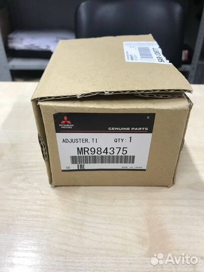 Натяжитель ремня