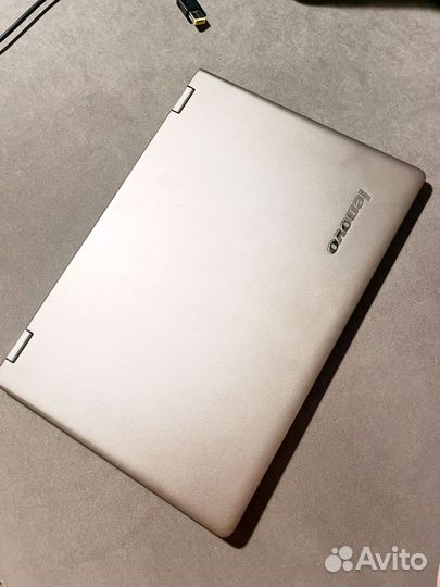 Ноутбук lenovo yoga