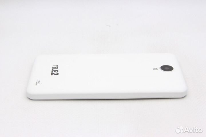 Tele2 Maxi White