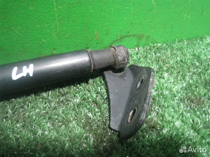 Амортизатор багажника левый Toyota Verso R2 2009