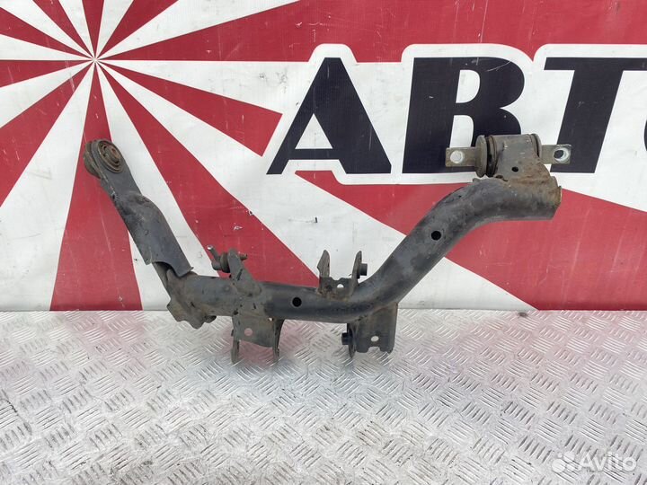 Рычаг задний левый Honda CR-V 3 RE