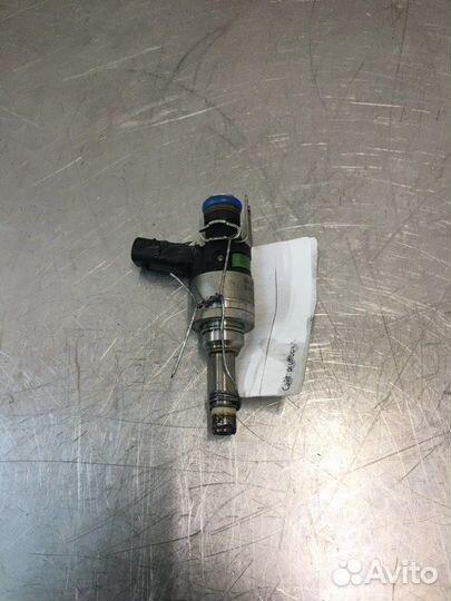 Форсунка Mercedes E-Class W212 M271 1.8TI 2012