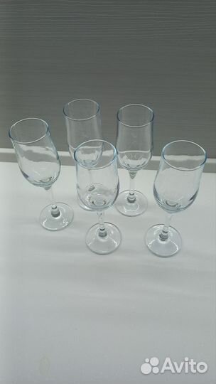 Бокалы для шампанского