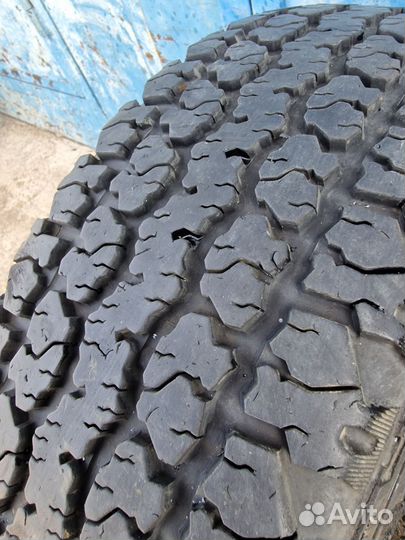 Medved Я-555 235/75 R15 105S