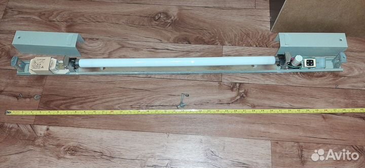 Светильник дневного света с лампой