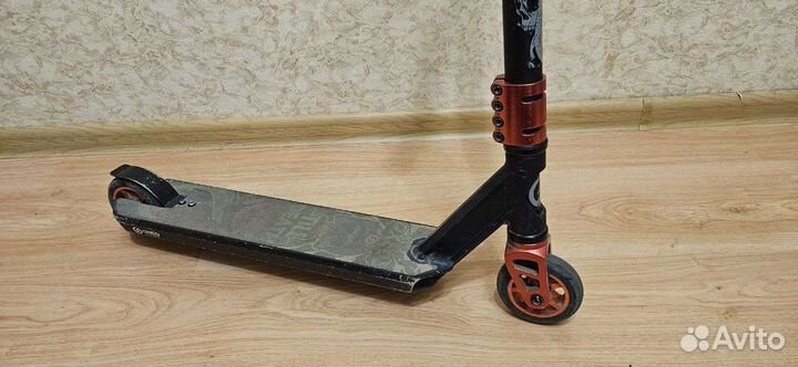 Трюковой самокат Oxelo
