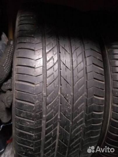 Bridgestone Dueler H/L 400 245/50 R20