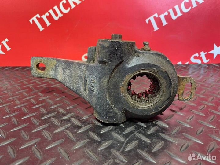 Трещётка тормозная передняя правая