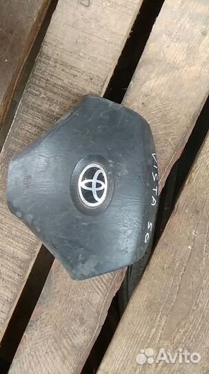 Airbag правый на toyota vista ardeo SV50