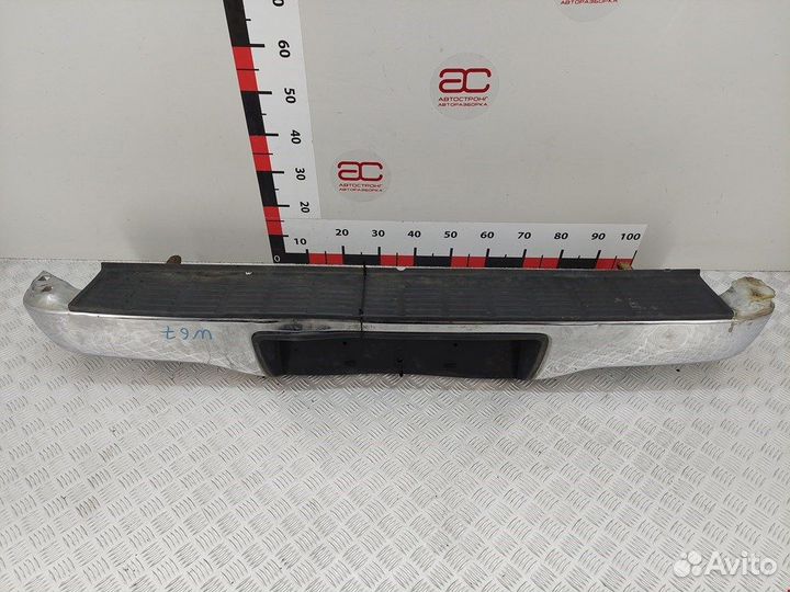 Бампер задний Toyota Hilux Pick Up