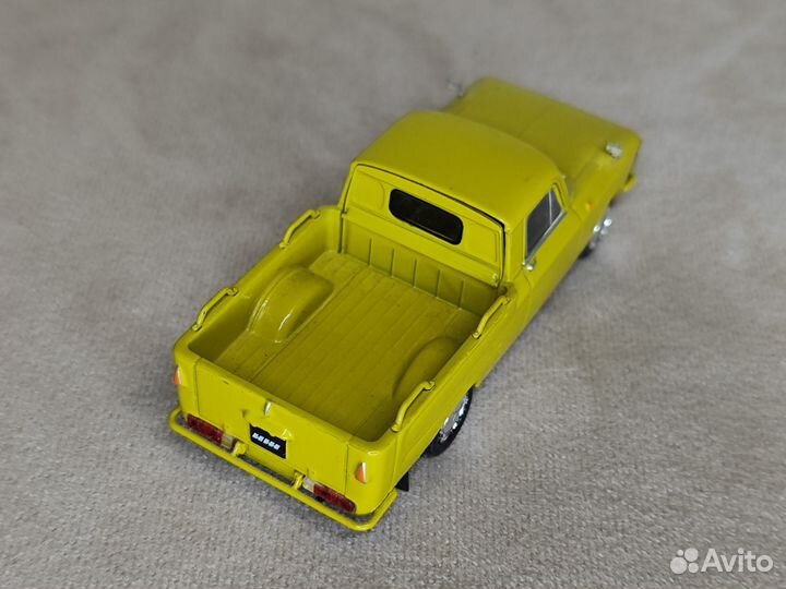 Иж - 27151 Автолегенды СССР. 1/43