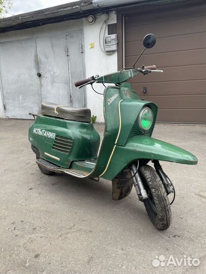 Скутер Вятка 150М с мотором Honda