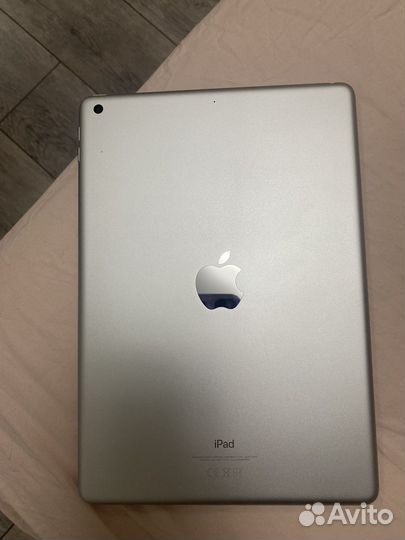 iPad 9 10.2