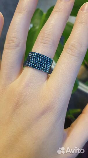 Кольцо из японского бисера