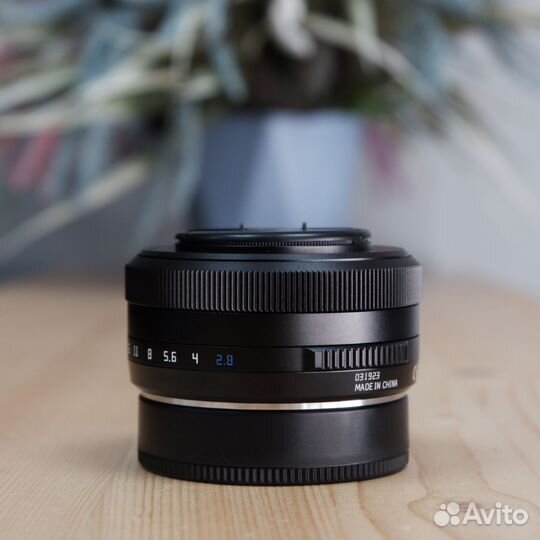 Объектив TTArtisan AF 27mm F2.8