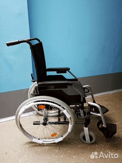 Коляска инвалидная новая