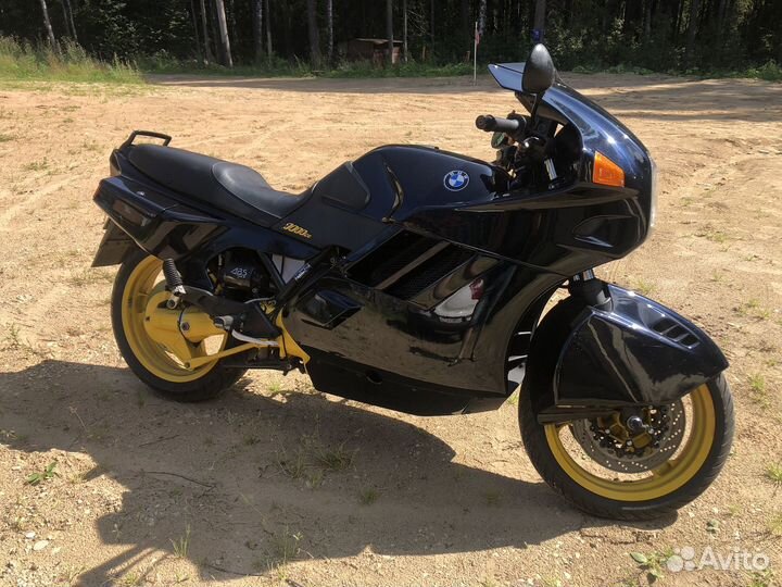 BMW K1