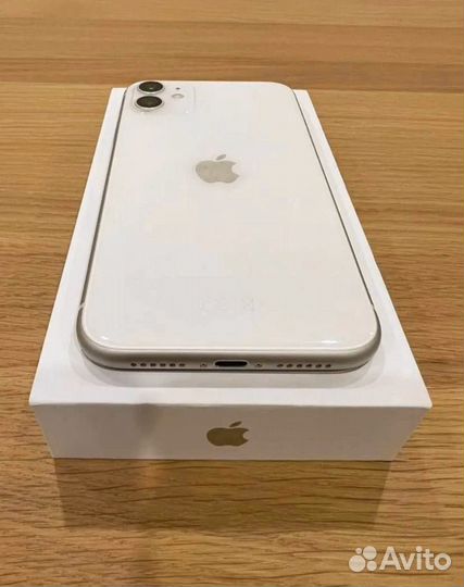 iPhone 11, 128 ГБ