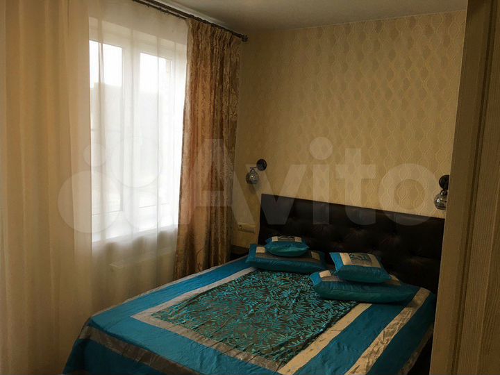 2-к. квартира, 54 м², 2/19 эт.