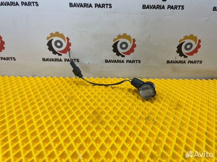 Подсветка двери левая Porsche Cayenne 957 4.8 2008