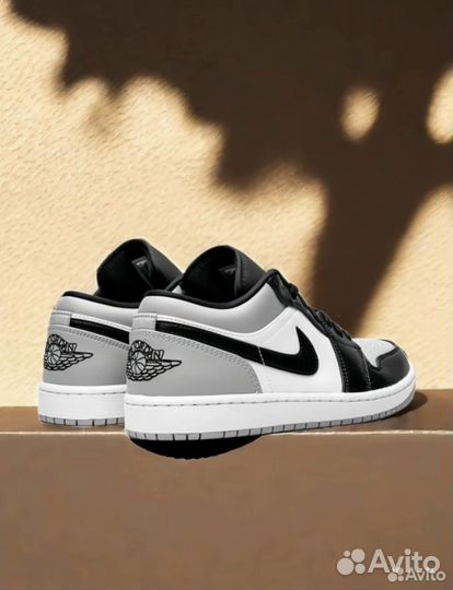 Nike Air Jordan 1 Low Shadow Toe 